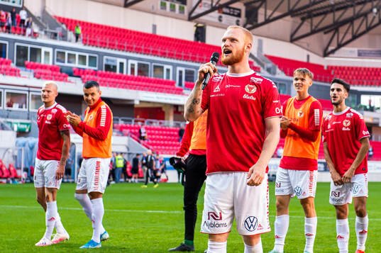 Kalmars Nils Fröling jublar