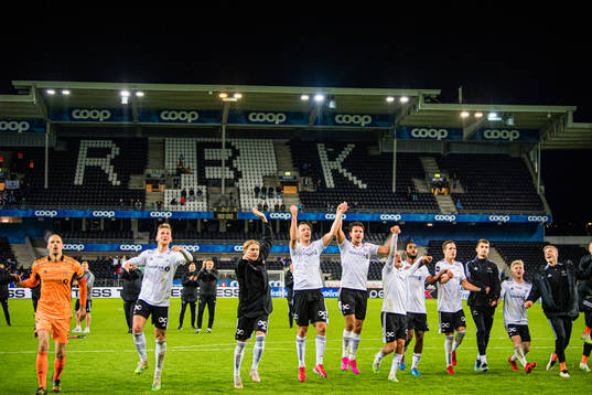 Andre Hansen, Erlend Dahl Reitan, Even Hovland, Stefano Vecchia, Carl Johan Holse Justesen, Emil Konradsen Ceide, Anders Ågnes Konradsen and Edvard Sandvik Tagseth of Rosenborg celebrates