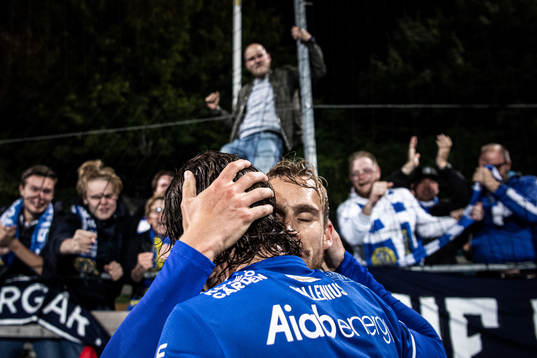 Bla gjennom flere bilder av Fotboll, Superettan, Vasalund - GIF Sundsvall