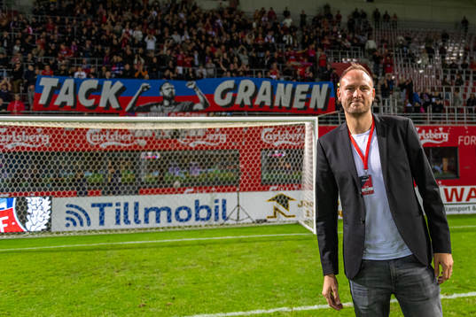 Helsingborgs sportchef Andreas Granqvist framför