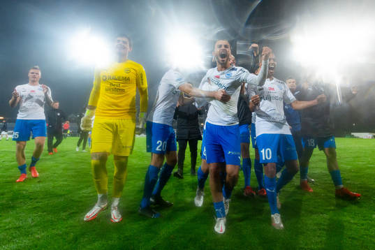Värnamos Edvin Becirovic jublar