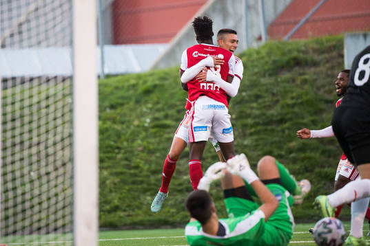 Sandvikens Naeem Mohammed och Danilo Al-Saed jublar efter 4-2