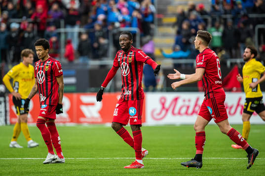 Östersunds Blair Turgott jublar