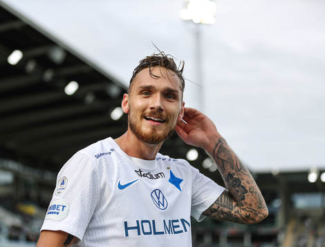 IFK Norrköpings Linus Wahlqvist jublar