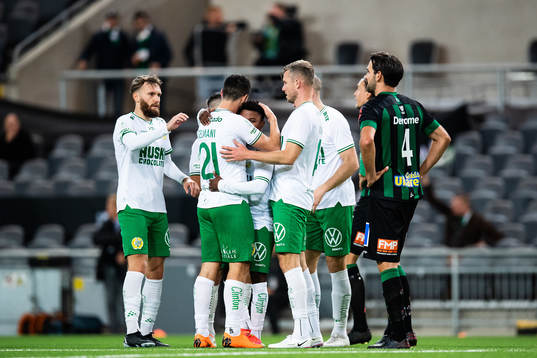 Hammarbys Astrit Selmani och Akinkunmi Amoo jublar efter 1-0