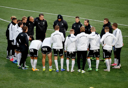 Örebros Nordin Gerzic peppar laget