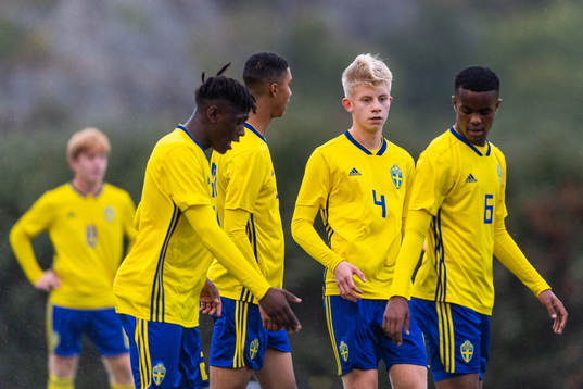 Sveriges William Rashidi, Jayson Ezeb, Måns Petersson och Abdirazak Mohamed Abdi