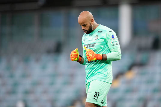 AFC Eskilstunas målvakt Joshua Wicks jublar efter 0-1