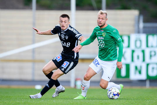 Brages Leonard Pllana och Jönköpings Sebastian Crona