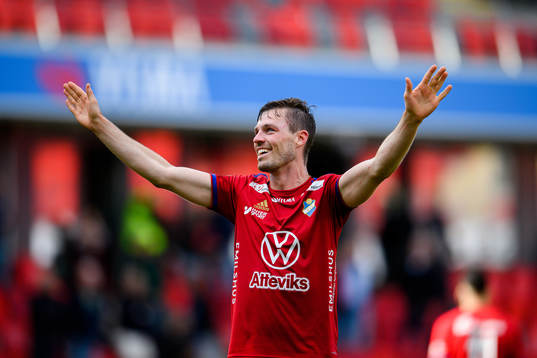 Östers Nicolas Mortensen jublar