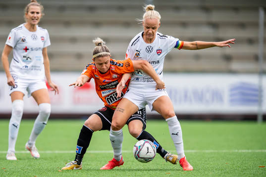 Kristianstads Delaney Baie Pridham och Rosengårds Caroline