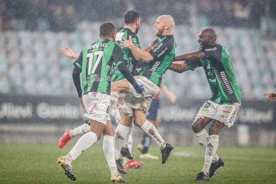 GAIS Richard Yarsuvat jublar