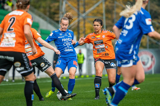 Örebros Frida Abrahamsson och Kristianstads Miranda Nild