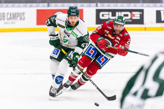 Färjestads Pontus Widerström och Frölundas Joel Lundqvist