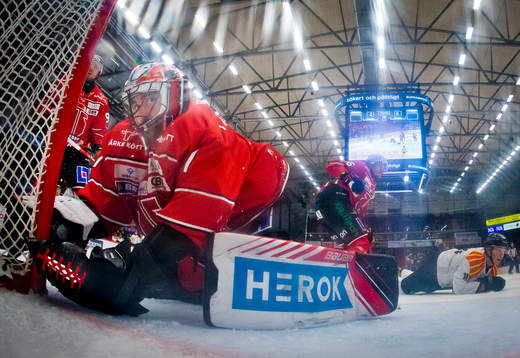 Örebros målvakt Jhonas Enroth