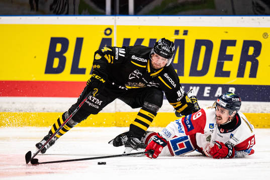 s Victor Aronsson och Västerviks Jens Holmström