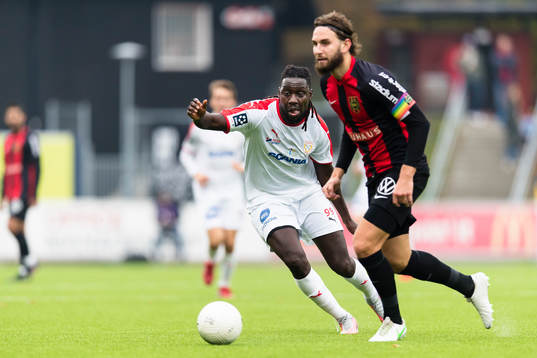 Assyriskas Alagie Sosseh och Brommapojkarnas Ali Suljic