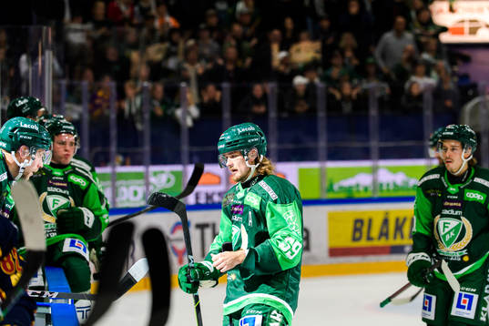 Färjestads Linus Johansson jublar