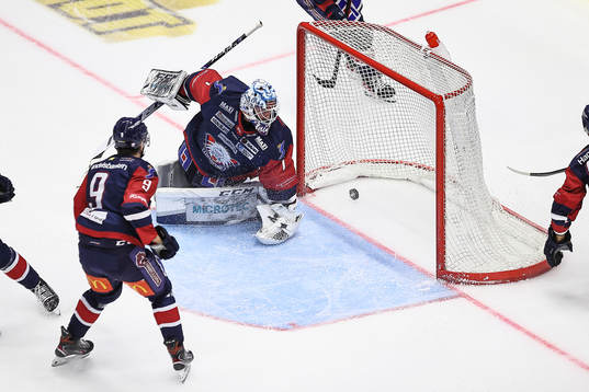 Mål 0-1 förbi Linköpings målvakt David Rautio