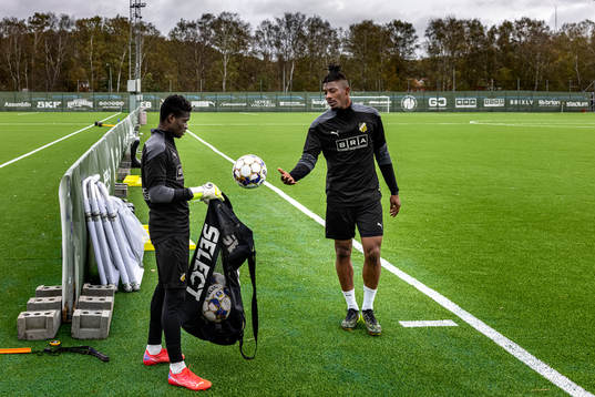 Häckens Yannick Armel Assiedou Adjoumani och Franklin Tebo