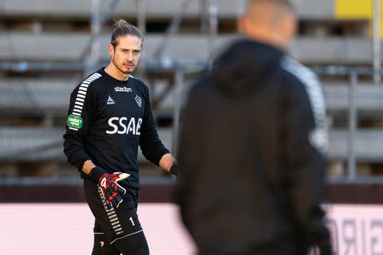Brages målvakt Adrian Engdahl före fotbollsmatchen i