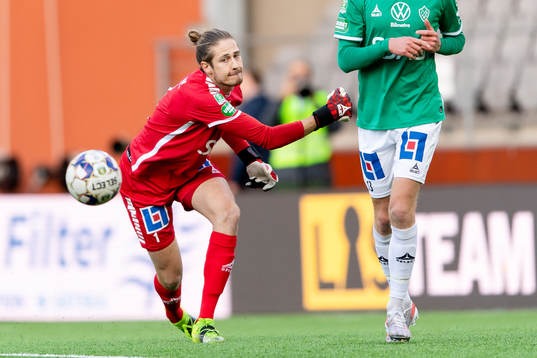 Brages målvakt Adrian Engdahl