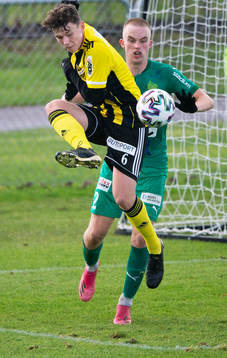 IFK Hässleholms Max Nilsson, född 2005, i matchen i div 2
