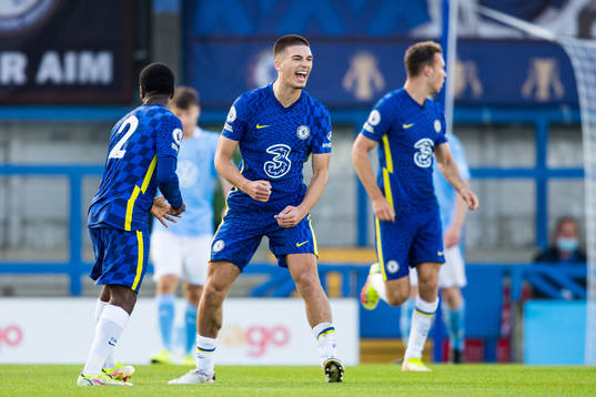 Xavier Simons of Chelsea celebrates his 2-2 goal