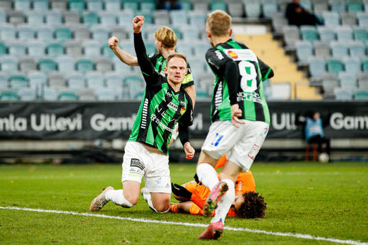 GAIS Simon Alexandersson jublar