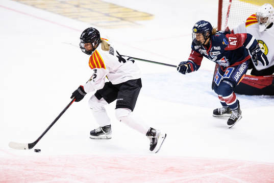 Brynäs  Fanny Brolin och Linköpings Lenka Serdar