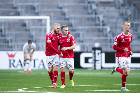 Kalmars Isak Jansson jublar