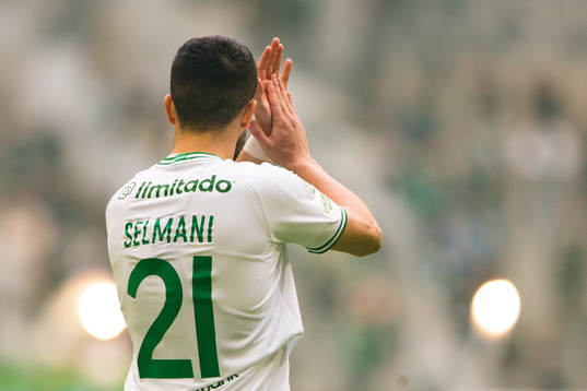 Hammarbys Astrit Selmani jublar