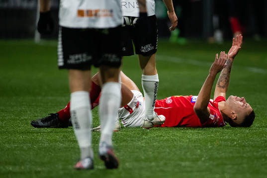 Degerfors Nikola Djurdjic har ont