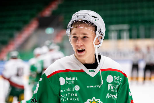 Rögles William Strömgren jublar