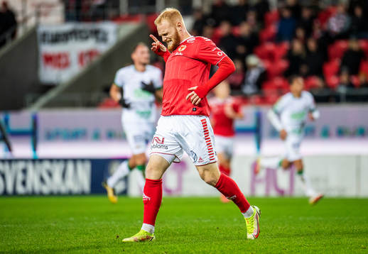 Kalmars Nils Fröling har ont