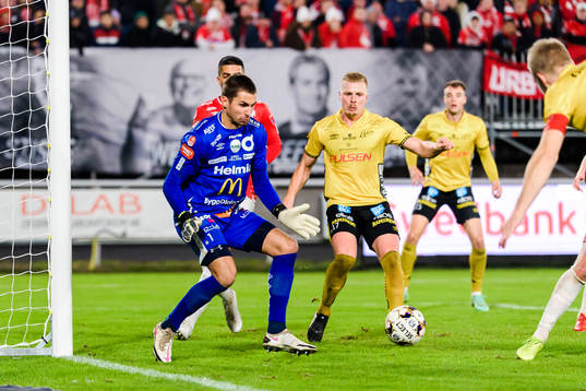 Degerfors målvakt Alfie Malik Whiteman