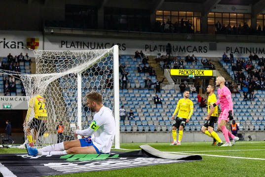 Målchans för IFK Norrköpings Christoffer Nyman