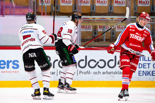 Örebros Rodrigo Abols jublar