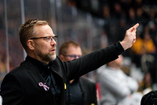 Brynäs tränare Mikko Manner