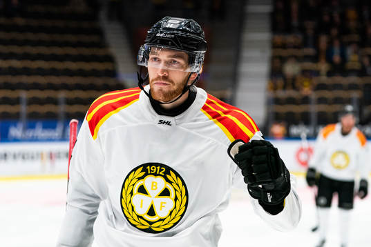 Brynäs Oscar Eklind jublar