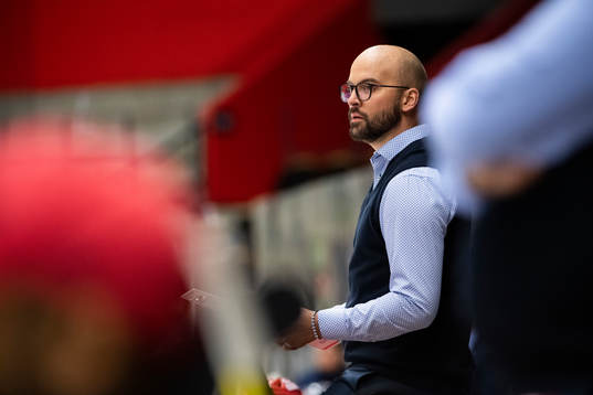 Modos tränare Björn Edlund