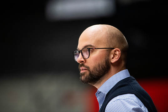 Modos tränare Björn Edlund