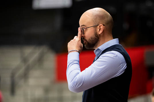 Modos tränare Björn Edlund