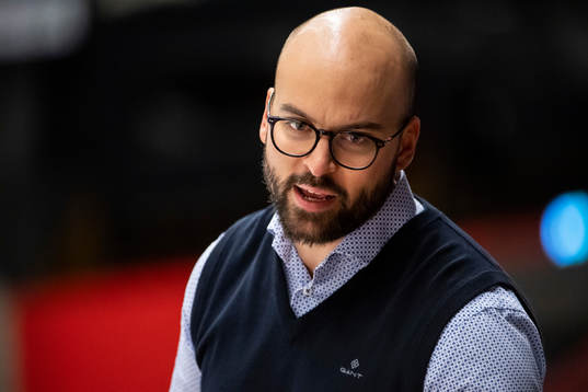 Modos tränare Björn Edlund