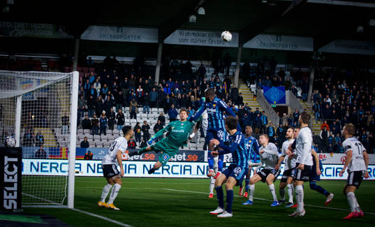 Örebros målvakt Bobby Allain