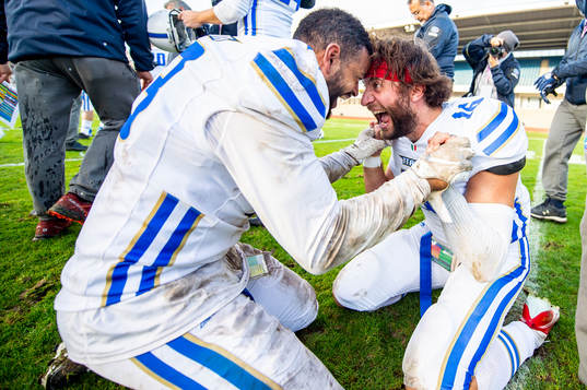 Italiens Simone Boni och Giovanni Caccialupi jublar