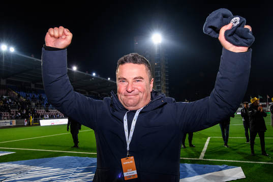Värnamos sportchef Håkan Söderberg jublar