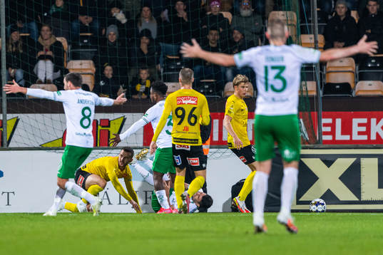 Hammarbys Jeppe Andersen, Akinkunmi Amoo och Mads Fenger