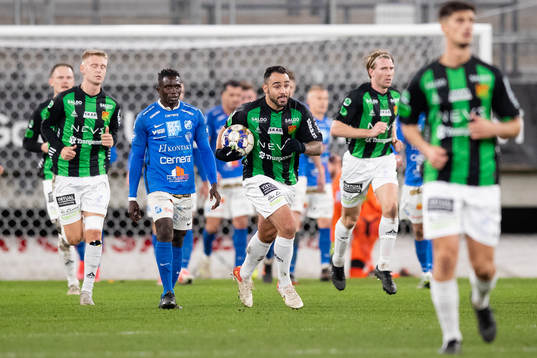 GAIS Richard Yarsuvat  med bollen