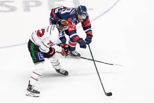 Örebros Oliver Eklind och Linköpings Patrick Russel